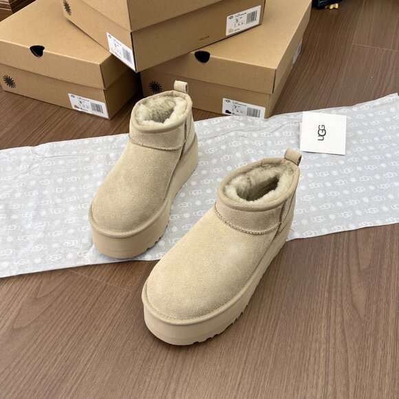🎁🎁UGG Ultra Mini Platform - Picture 2 of 5
